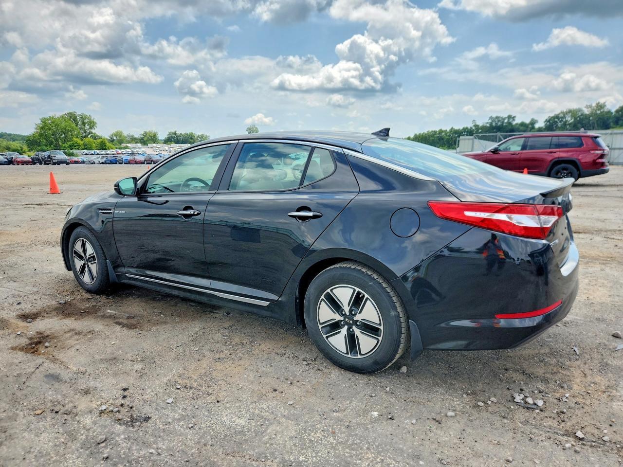 2013 Kia Optima Hybrid - Фото 2