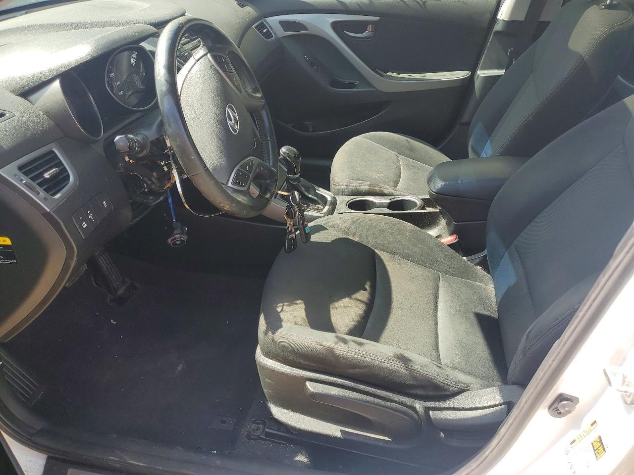 2015 Hyundai Elantra Se - Фото 7