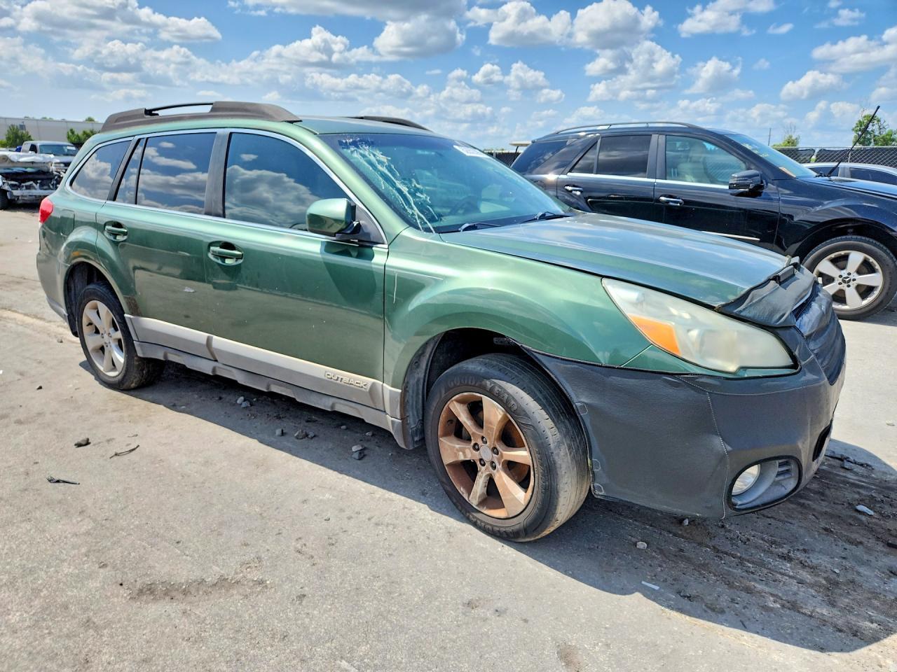 2014 Subaru Outback 2.5I Premium - Image 4