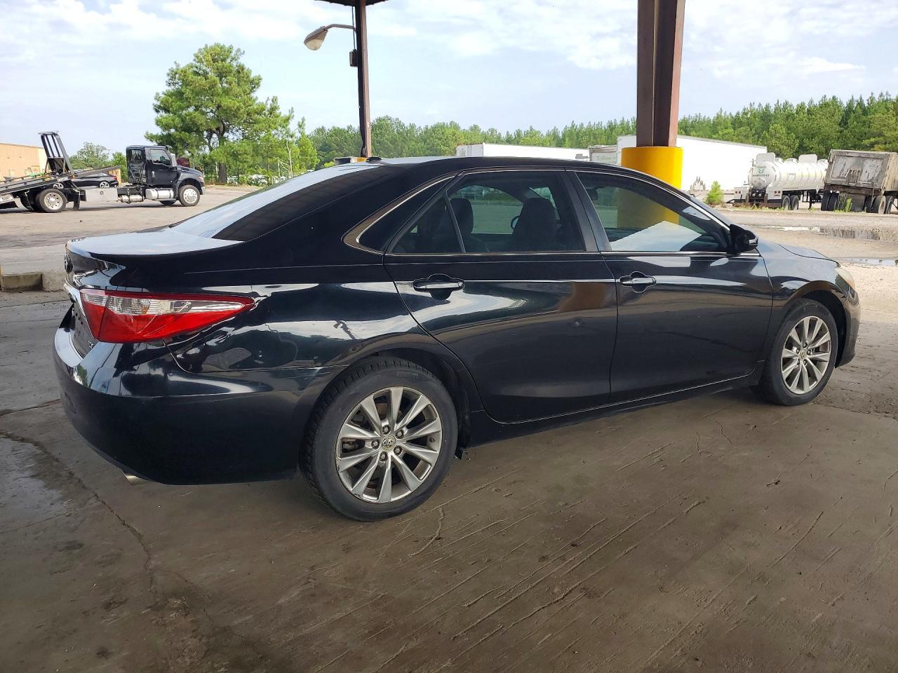 2015 Toyota Camry Xle - Фото 3