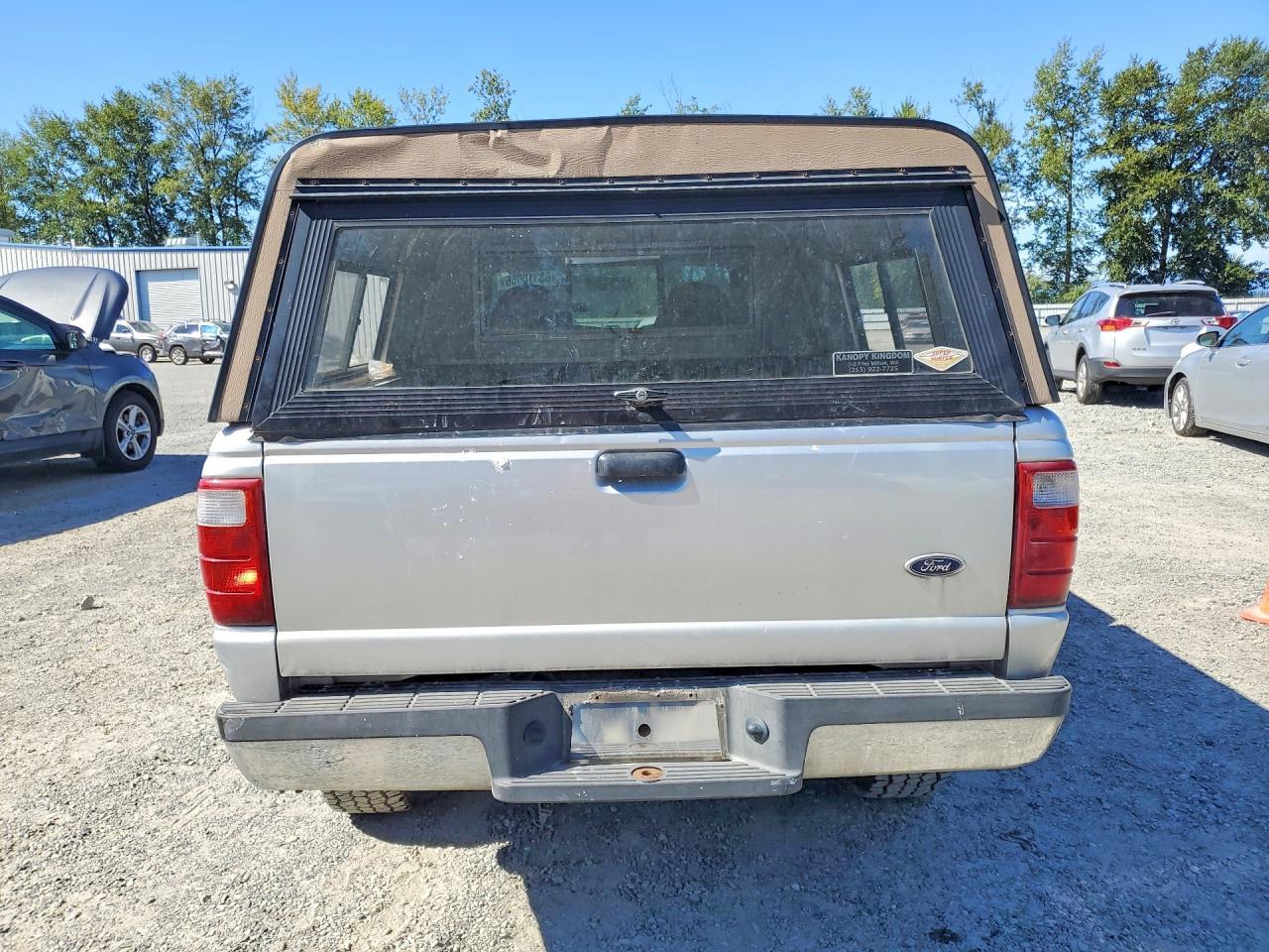 2003 Ford Ranger Super Cab - Image 6