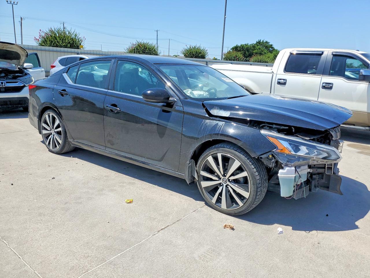 2019 Nissan Altima Sr - Фото 4