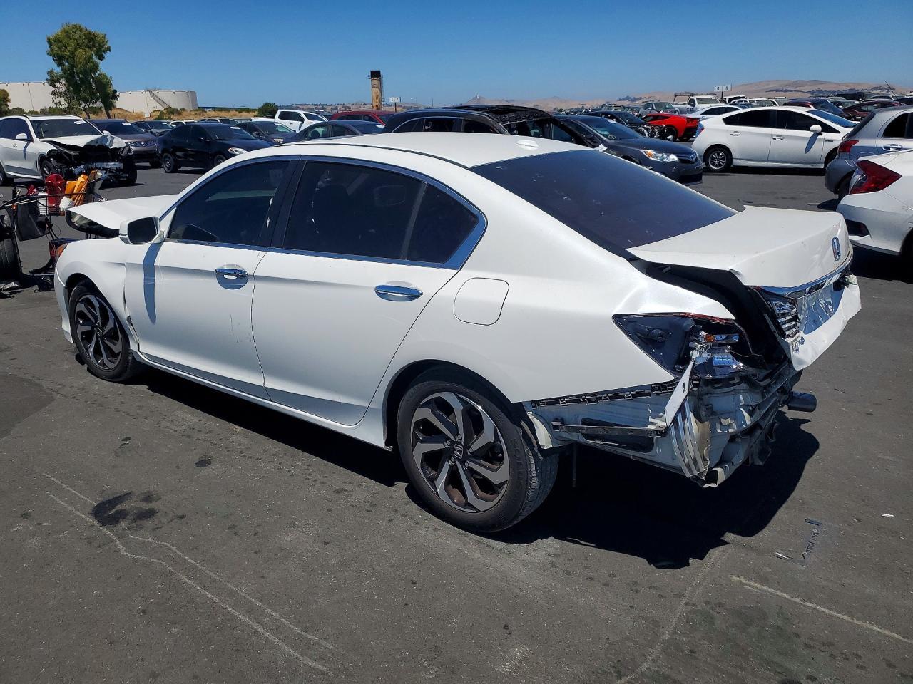 2017 Honda Accord Exl - Image 2