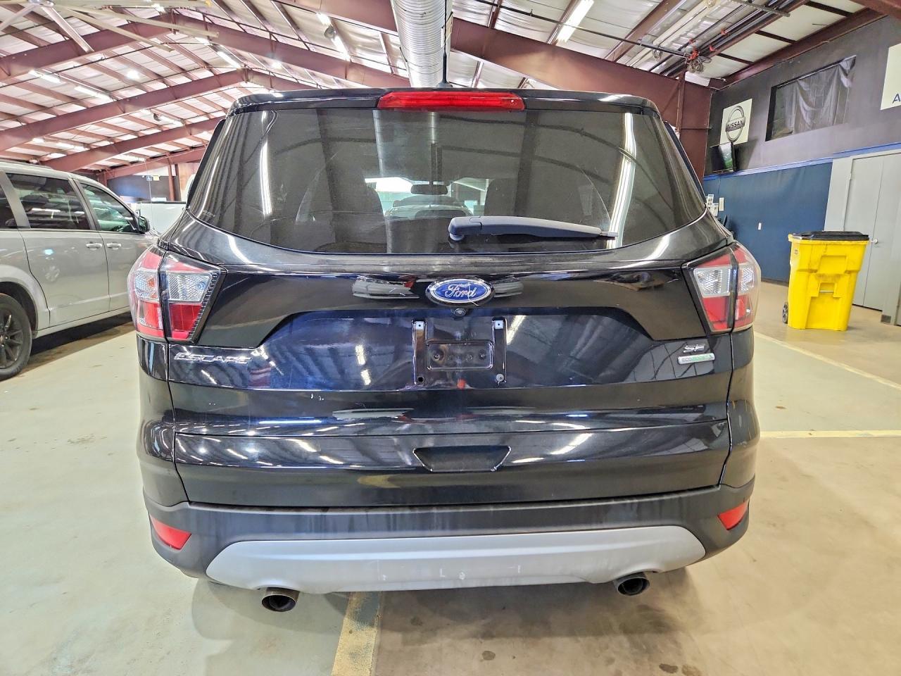 2017 Ford Escape Se - Image 6