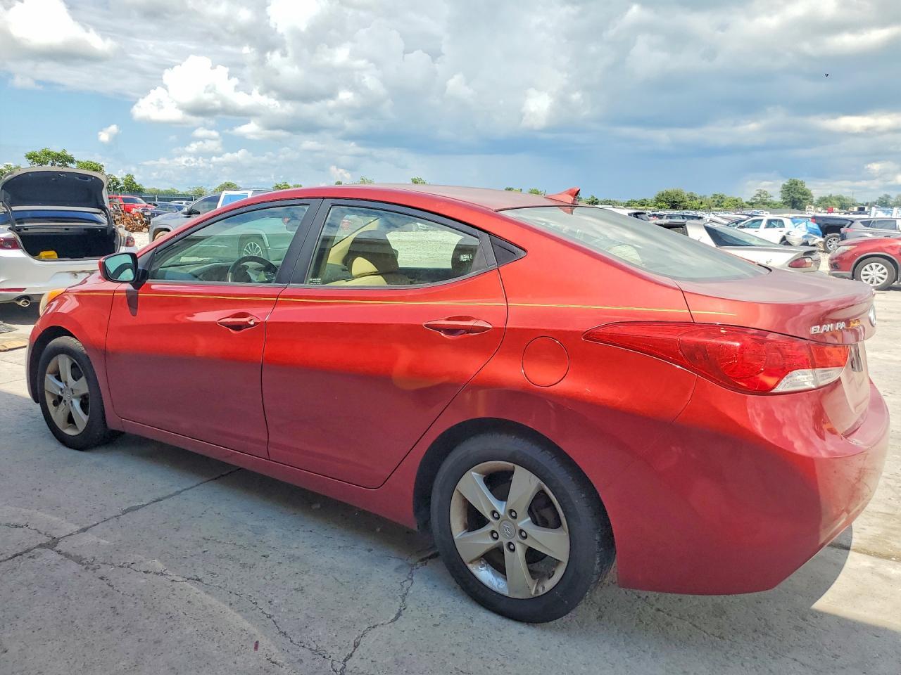 2011 Hyundai Elantra Gls - Фото 2