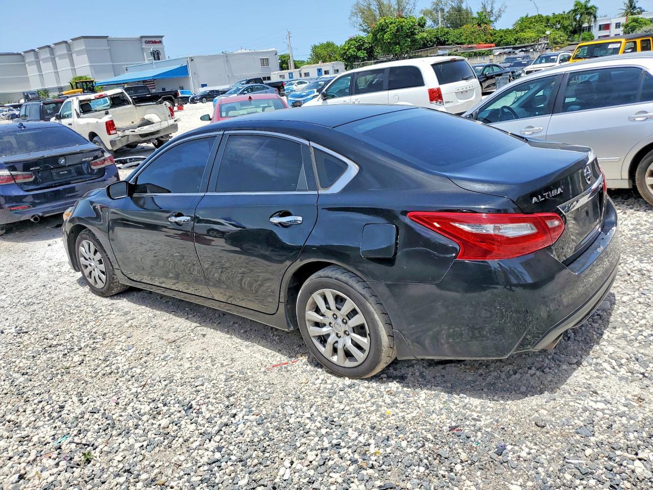 2018 Nissan Altima 2.5 - Фото 2