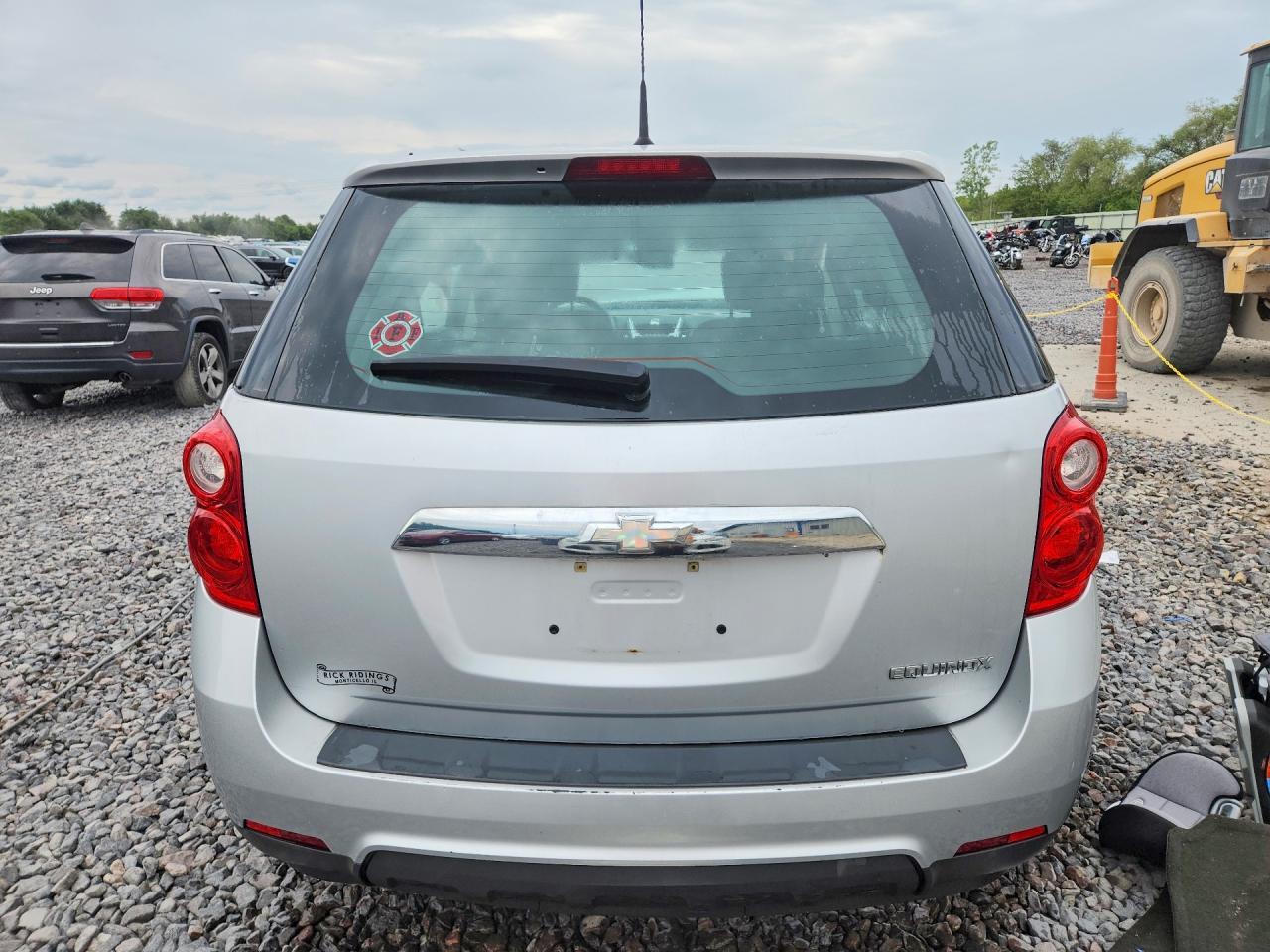 2012 Chevrolet Equinox Ls - Image 6