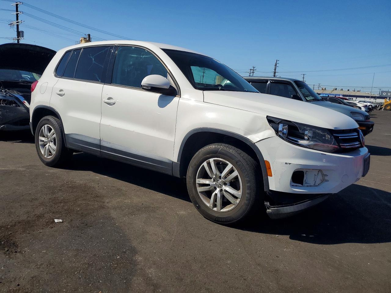 2013 Volkswagen Tiguan S/Se/Sel - Фото 4