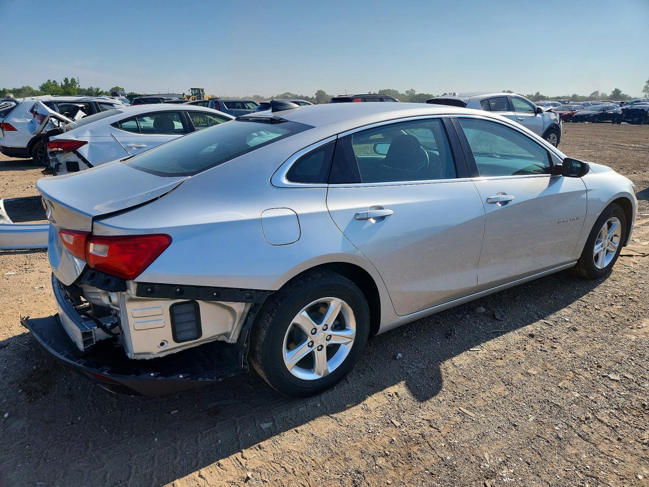 2020 Chevrolet Malibu Ls - Image 3