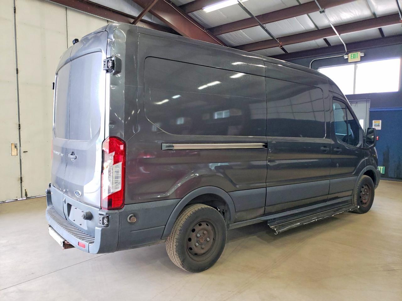 2017 Ford Transit - Фото 3