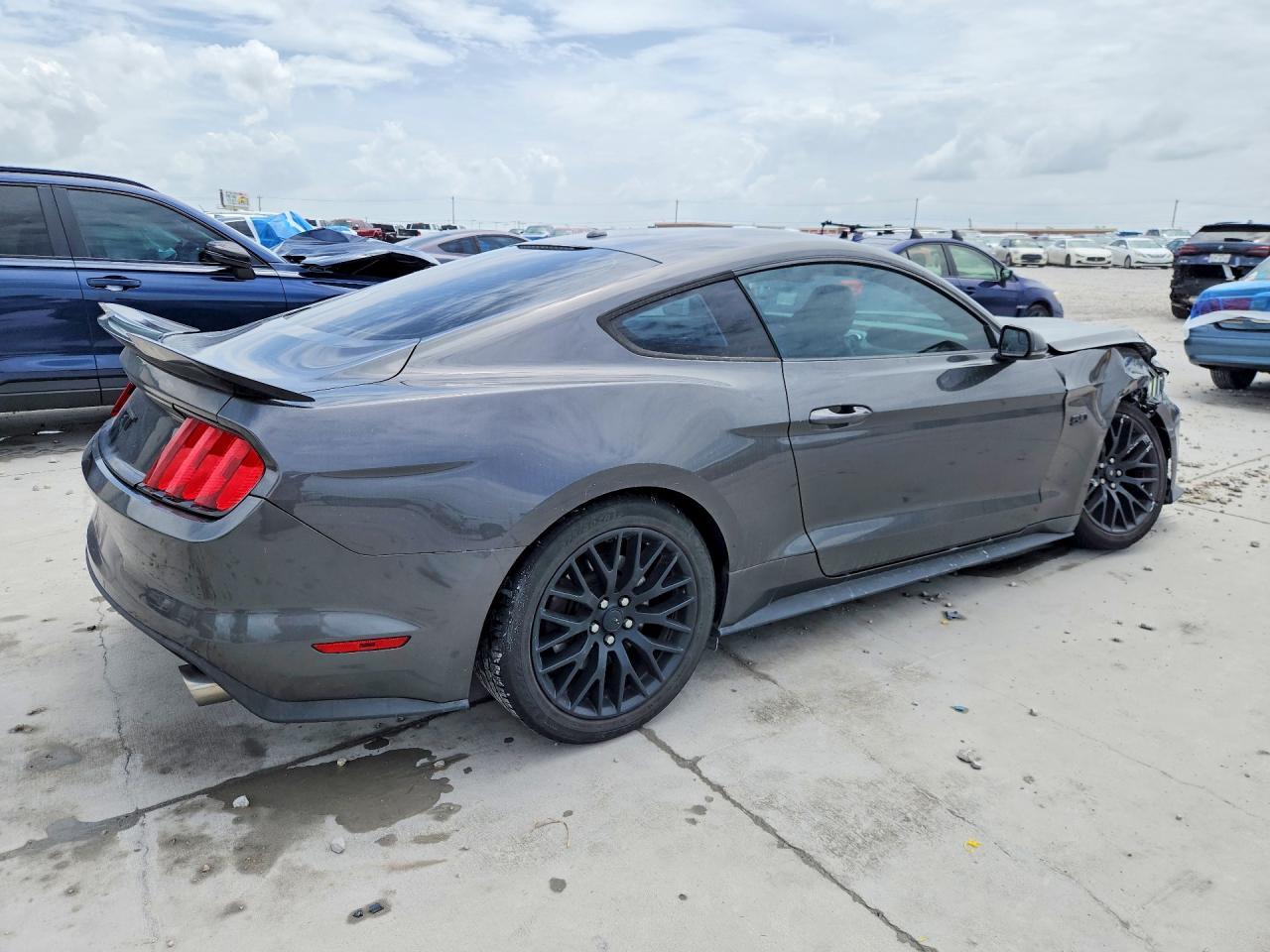 2016 Ford Mustang Gt - Фото 3