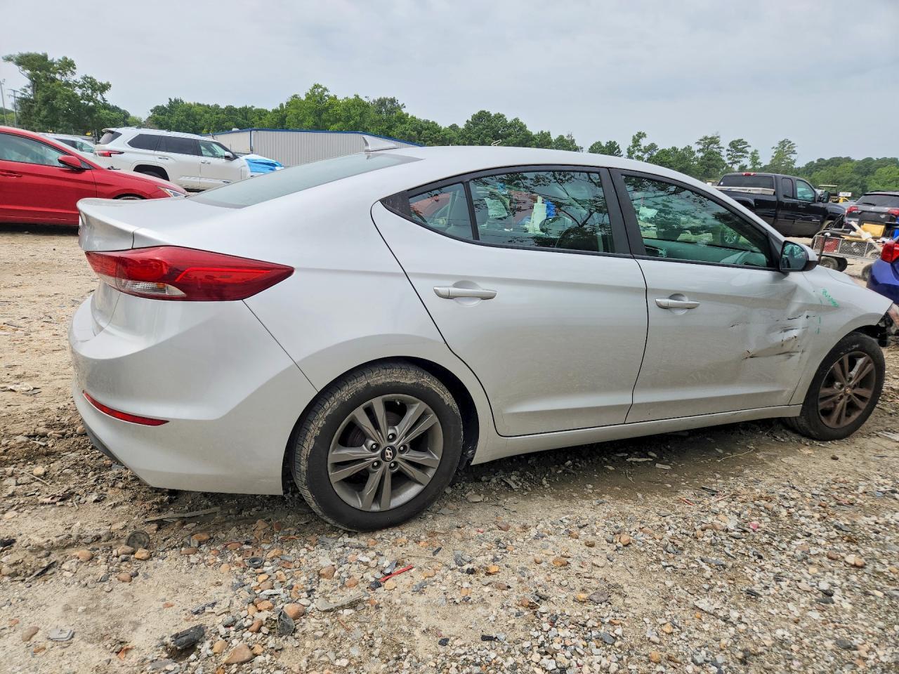 2017 Hyundai Elantra Se - Image 3