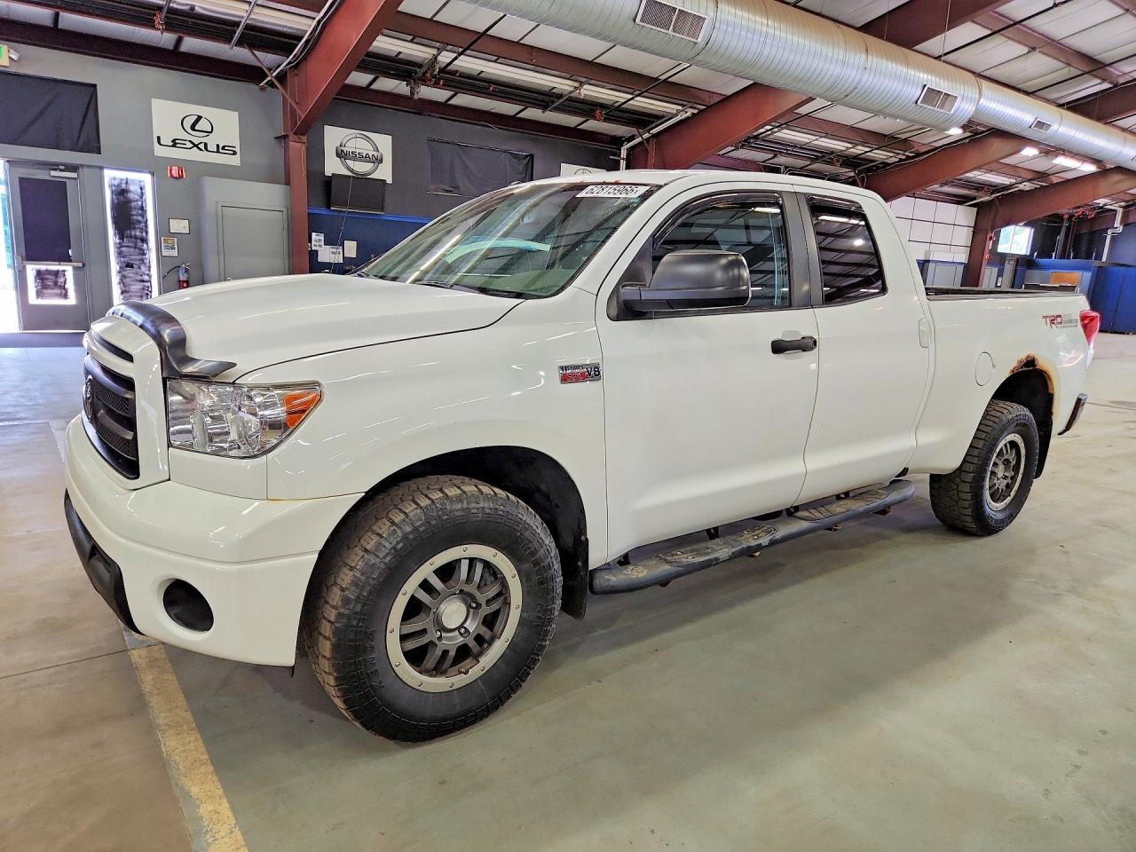 2011 Toyota Tundra Double Cab Sr5