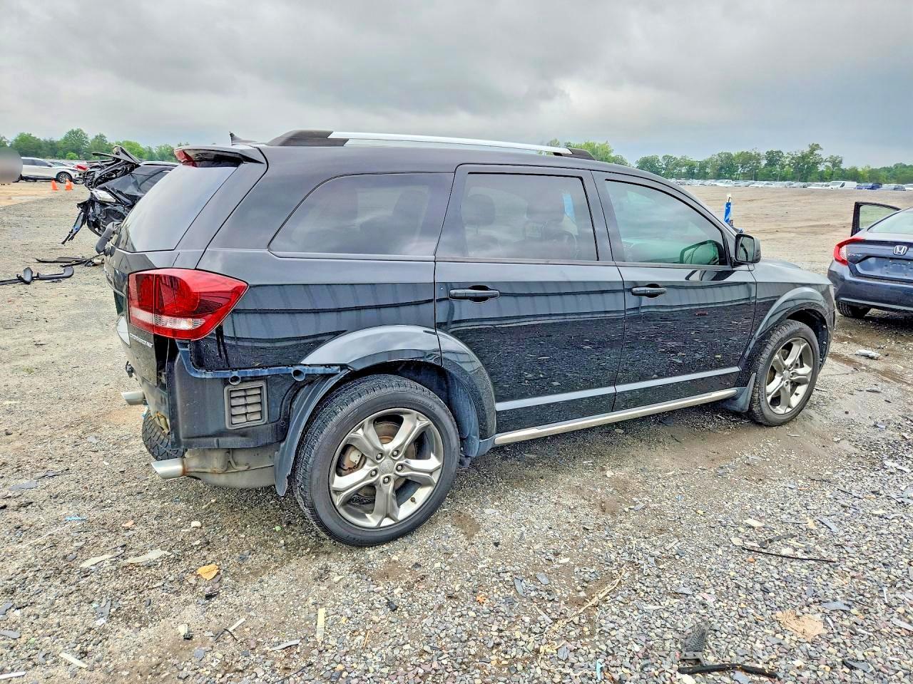 2016 Dodge Journey Crossroad - Фото 3