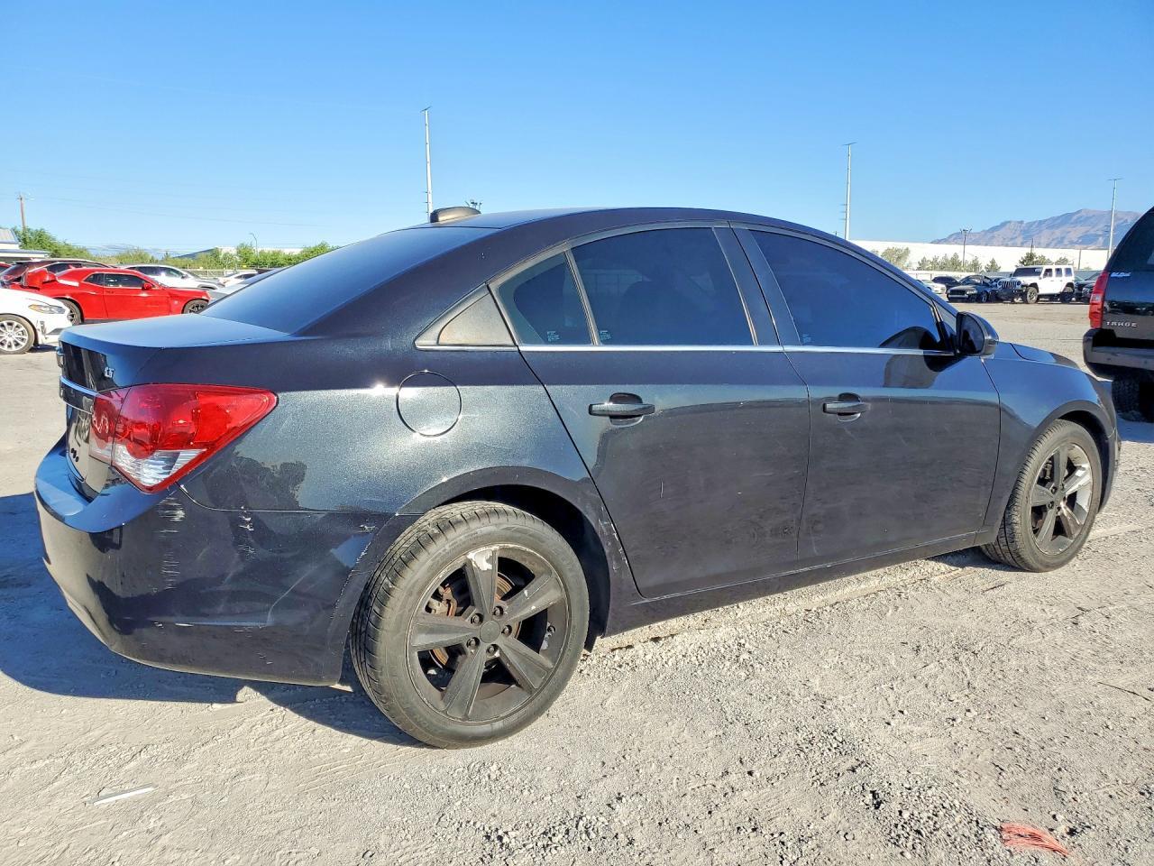 2015 Chevrolet Cruze Lt - Image 3