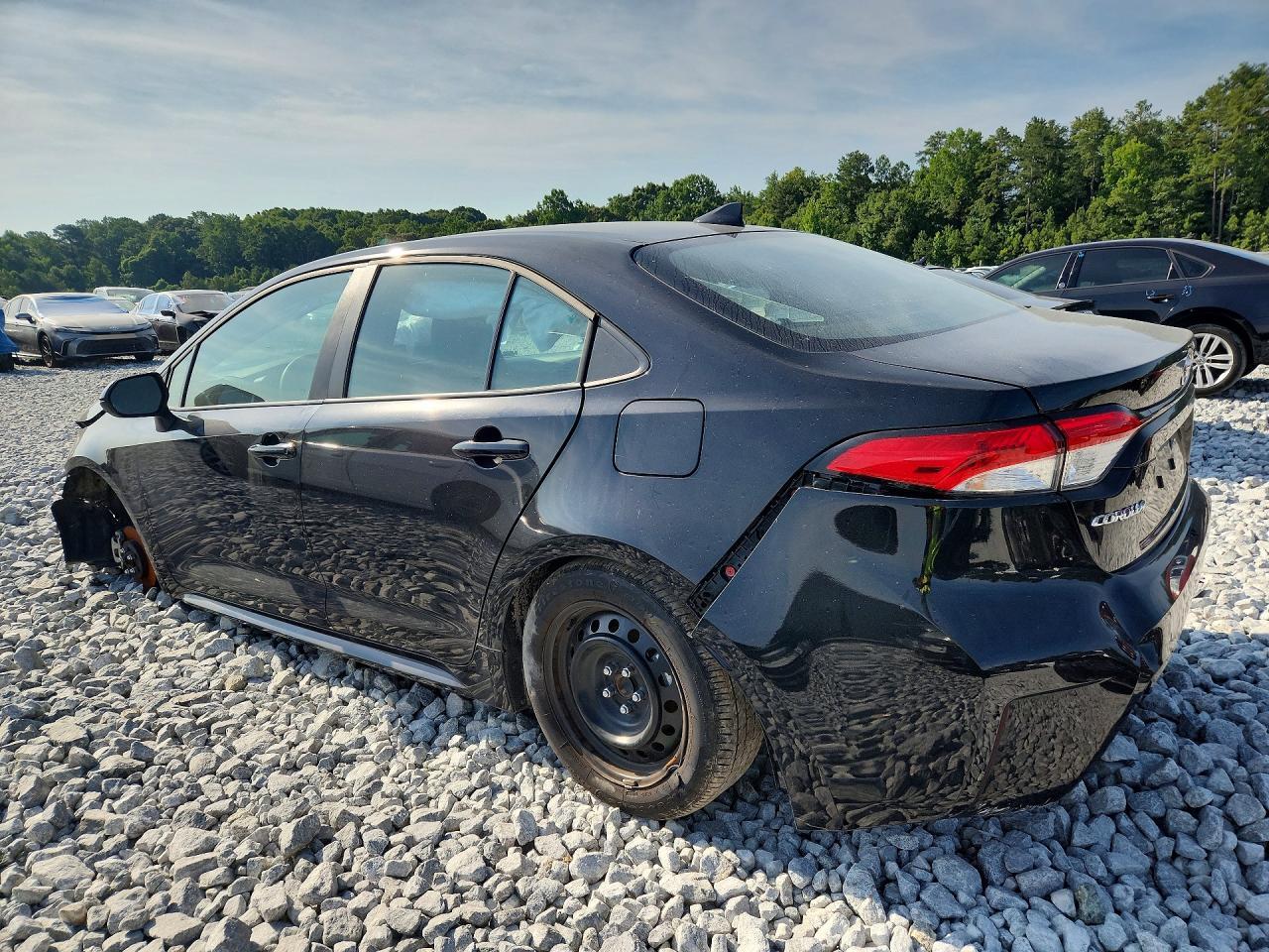 2025 Toyota Corolla Le - Фото 2