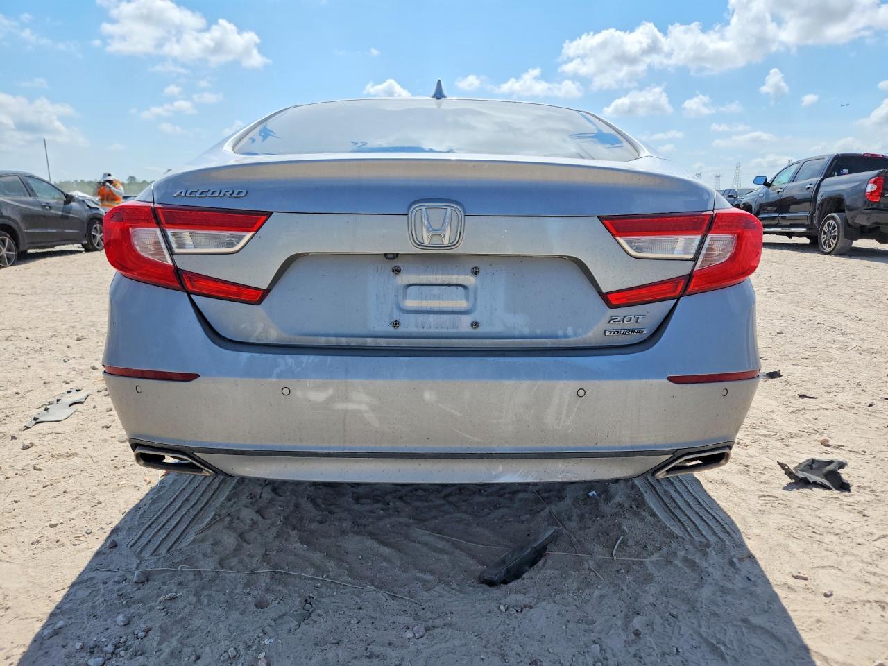 2018 Honda Accord Touring - Фото 6