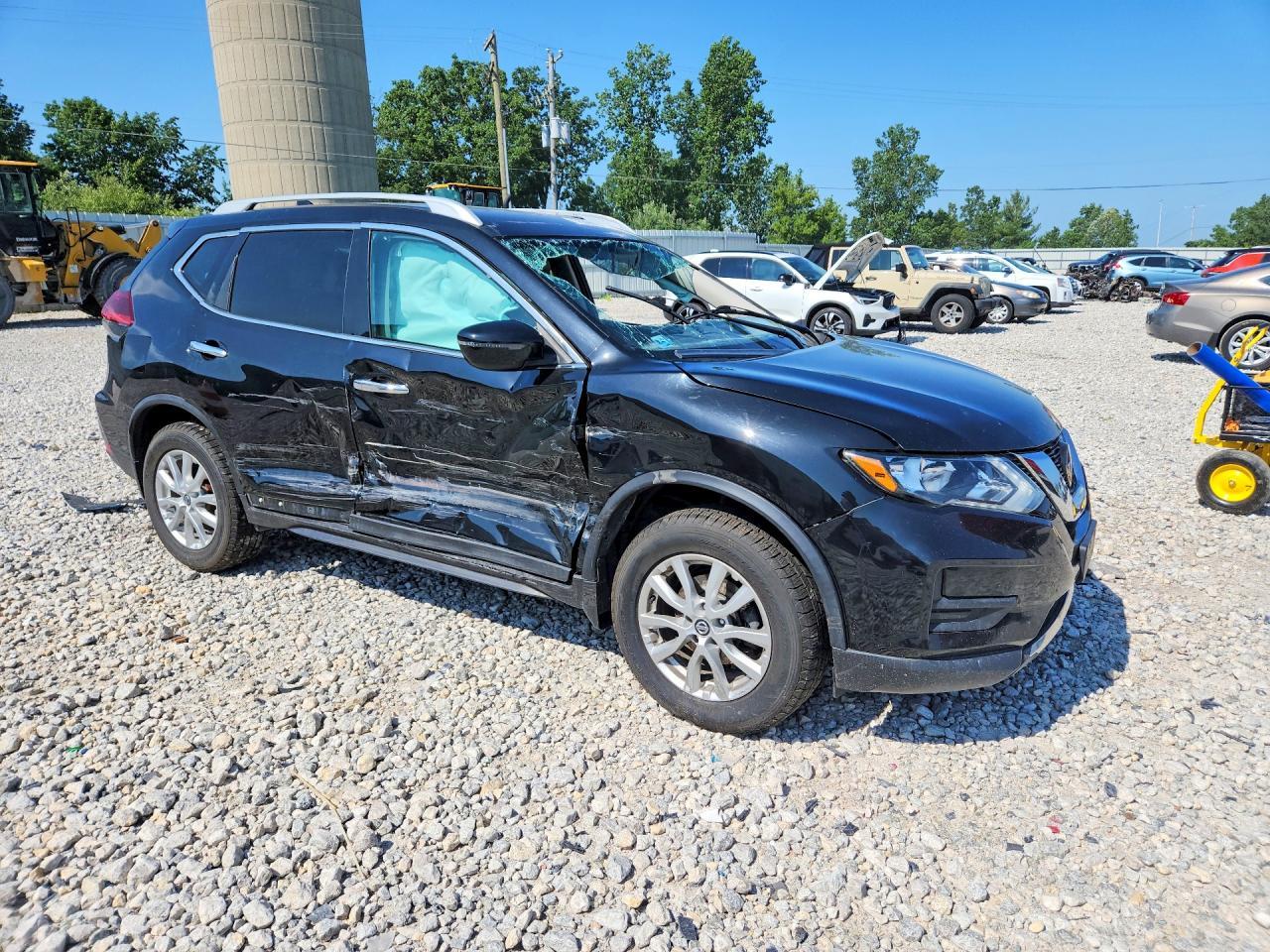 2020 Nissan Rogue S - Фото 4