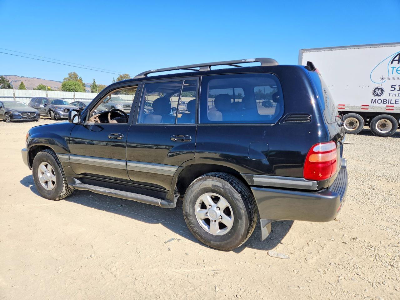1999 Toyota Land Cruiser Base - Фото 2