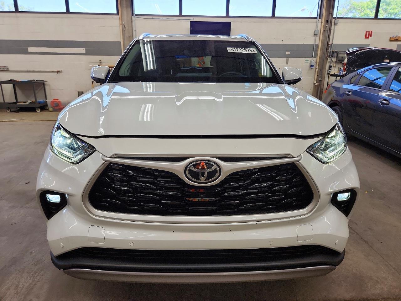 2025 Toyota Highlander Hybrid Limited 25Th Edition - Фото 5