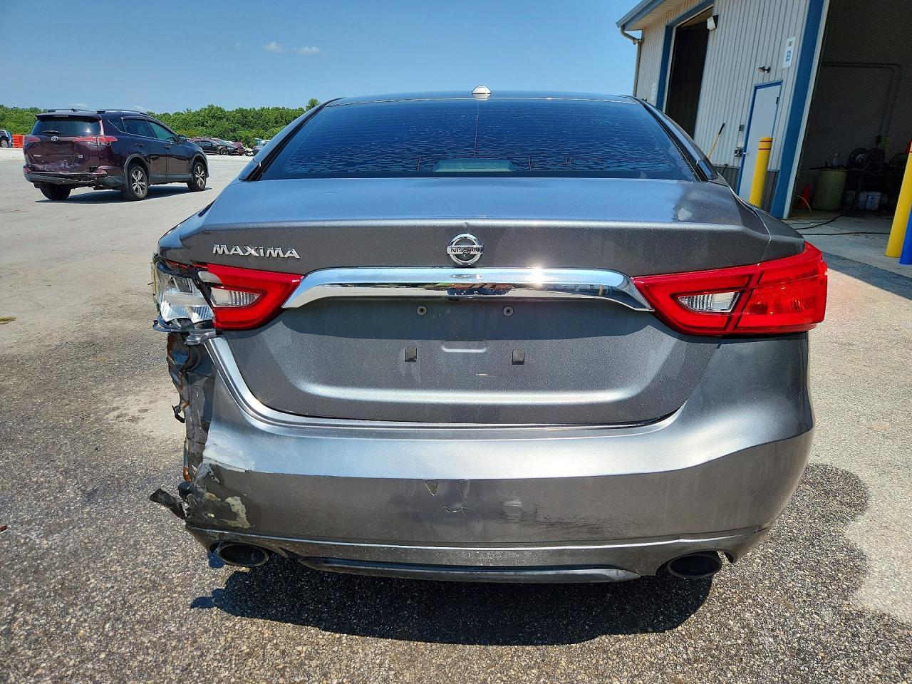 2017 Nissan Maxima 3.5 S - Image 6