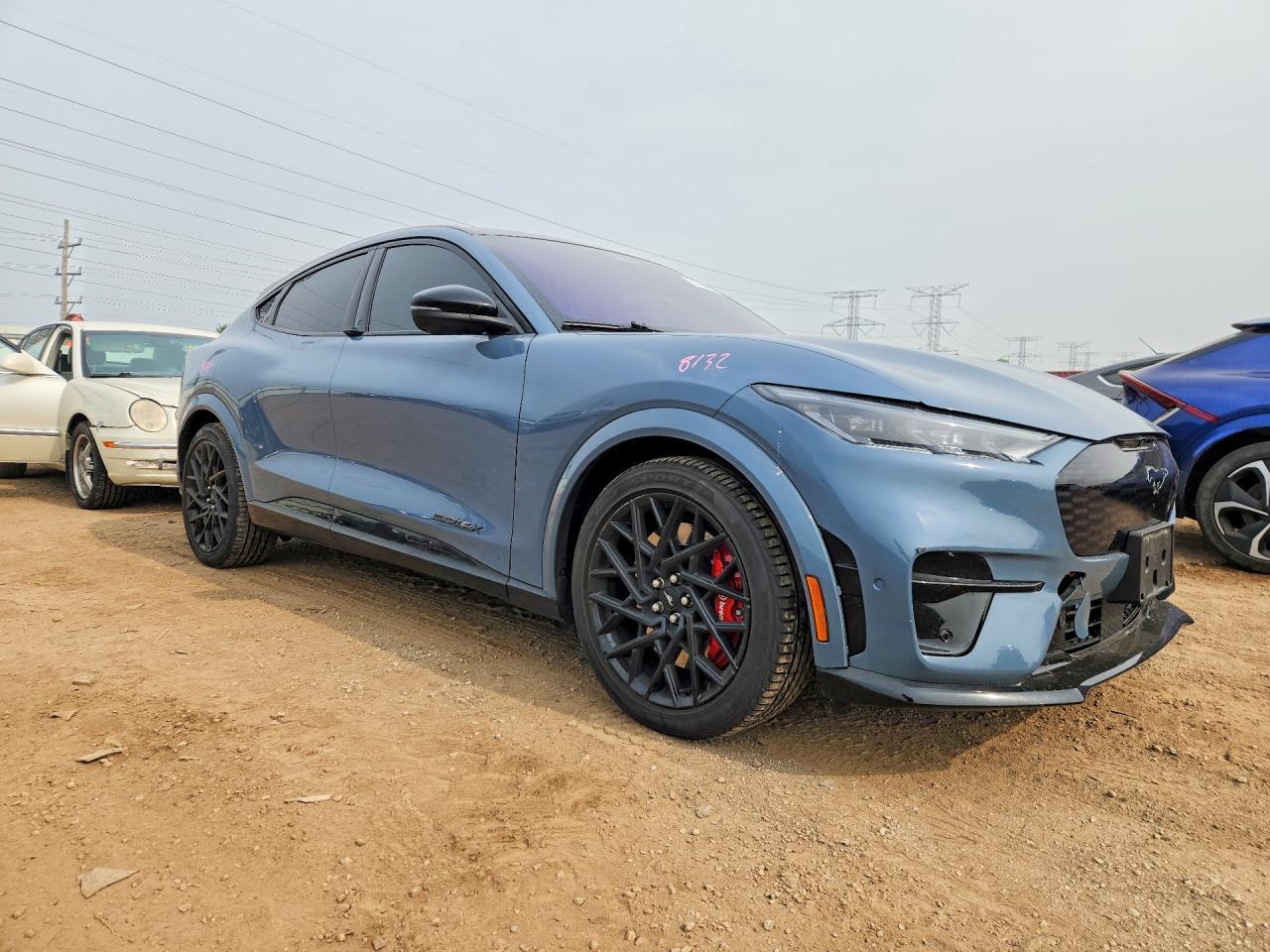 2023 Ford Mustang Mach-E Gt - Фото 4