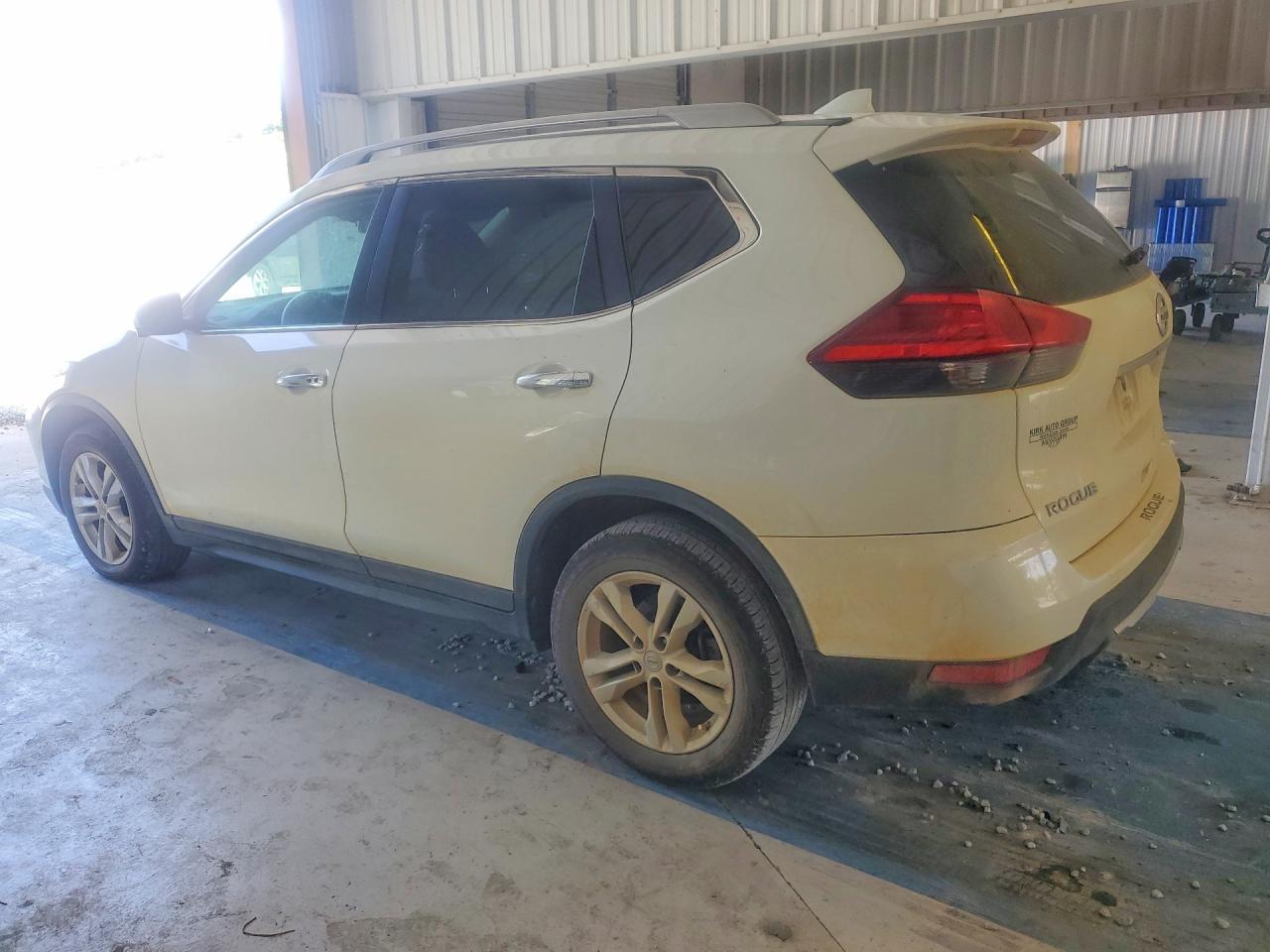 2017 Nissan Rogue Sv - Фото 2