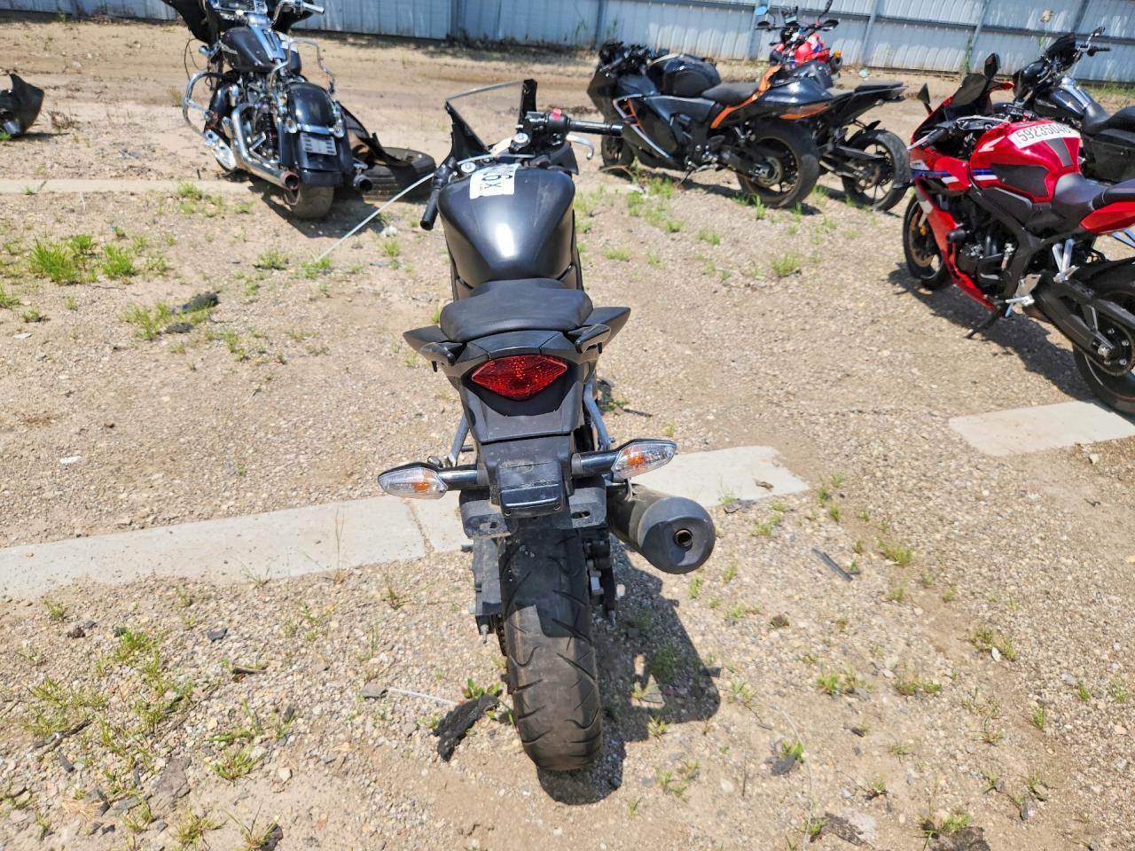 2022 Honda Cbr300 R - Фото 4