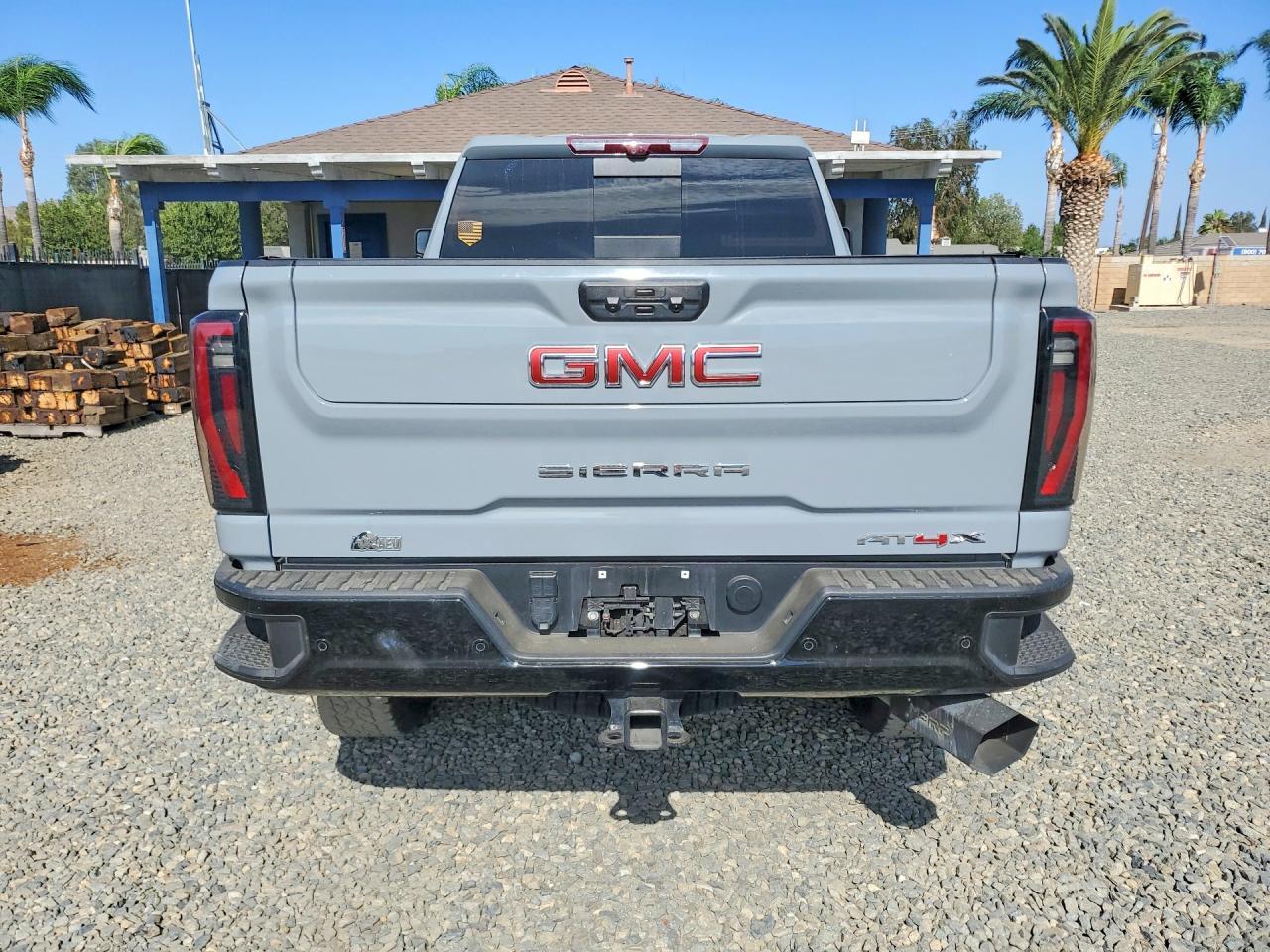 2024 GMC Sierra K2500 At4X - Фото 6