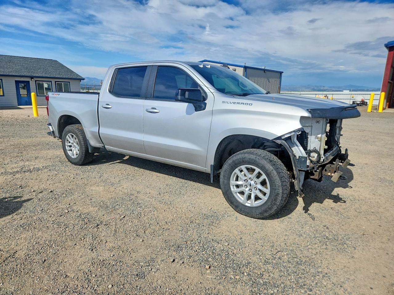 2020 Chevrolet Silverado K1500 Rst - Image 4