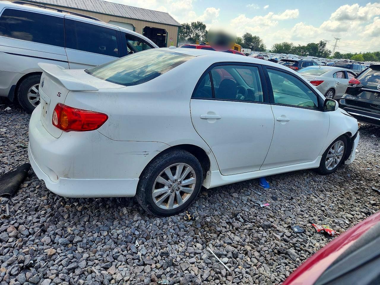 2010 Toyota Corolla S - Image 3