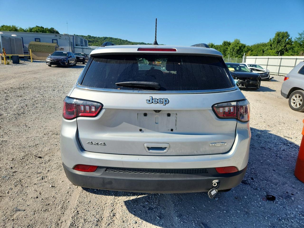 2024 Jeep Compass Latitude - Фото 6