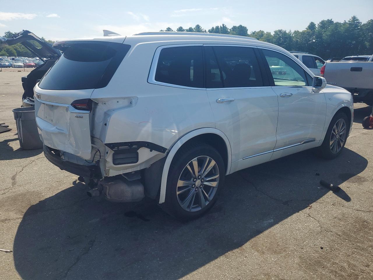 2020 Cadillac Xt6 Premium Luxury - Image 3