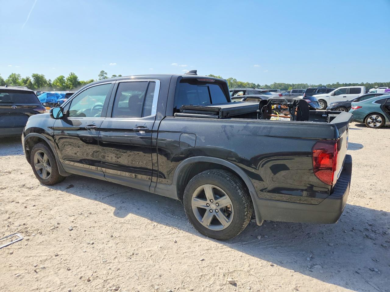 2023 Honda Ridgeline Rtl - Image 2