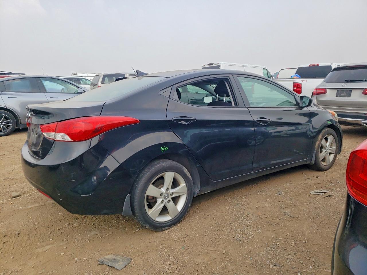 2013 Hyundai Elantra Gls - Image 3