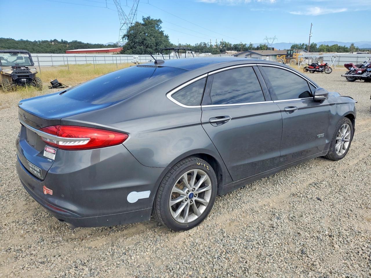 2017 Ford Fusion Se Phev - Image 3