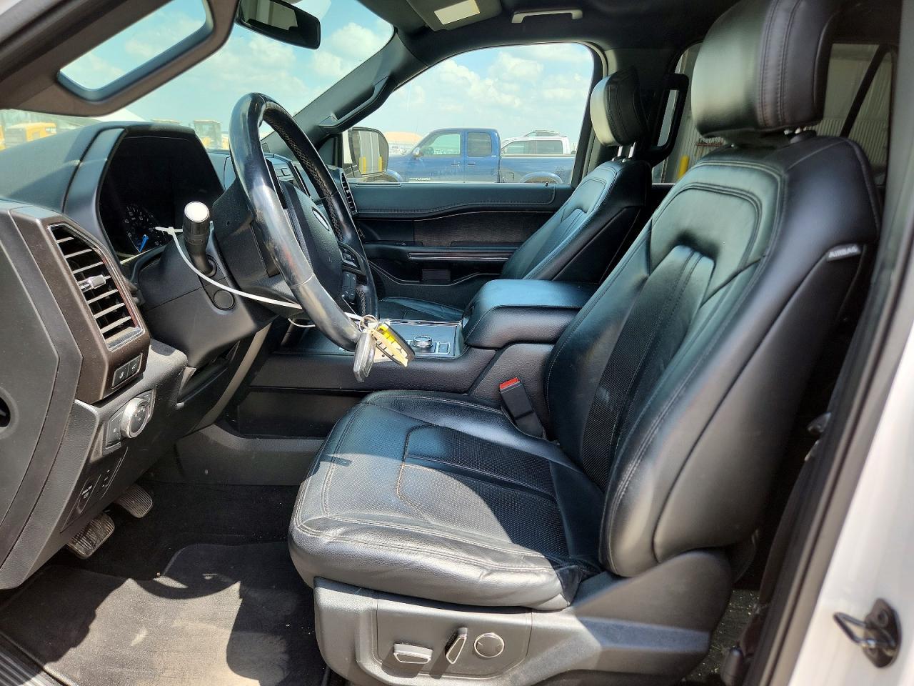 2018 Ford Expedition Limited - Image 7