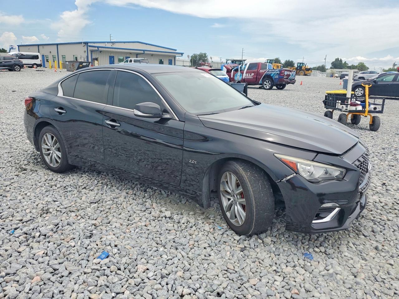 2018 Infiniti Q50 2.0T Luxe - Фото 4