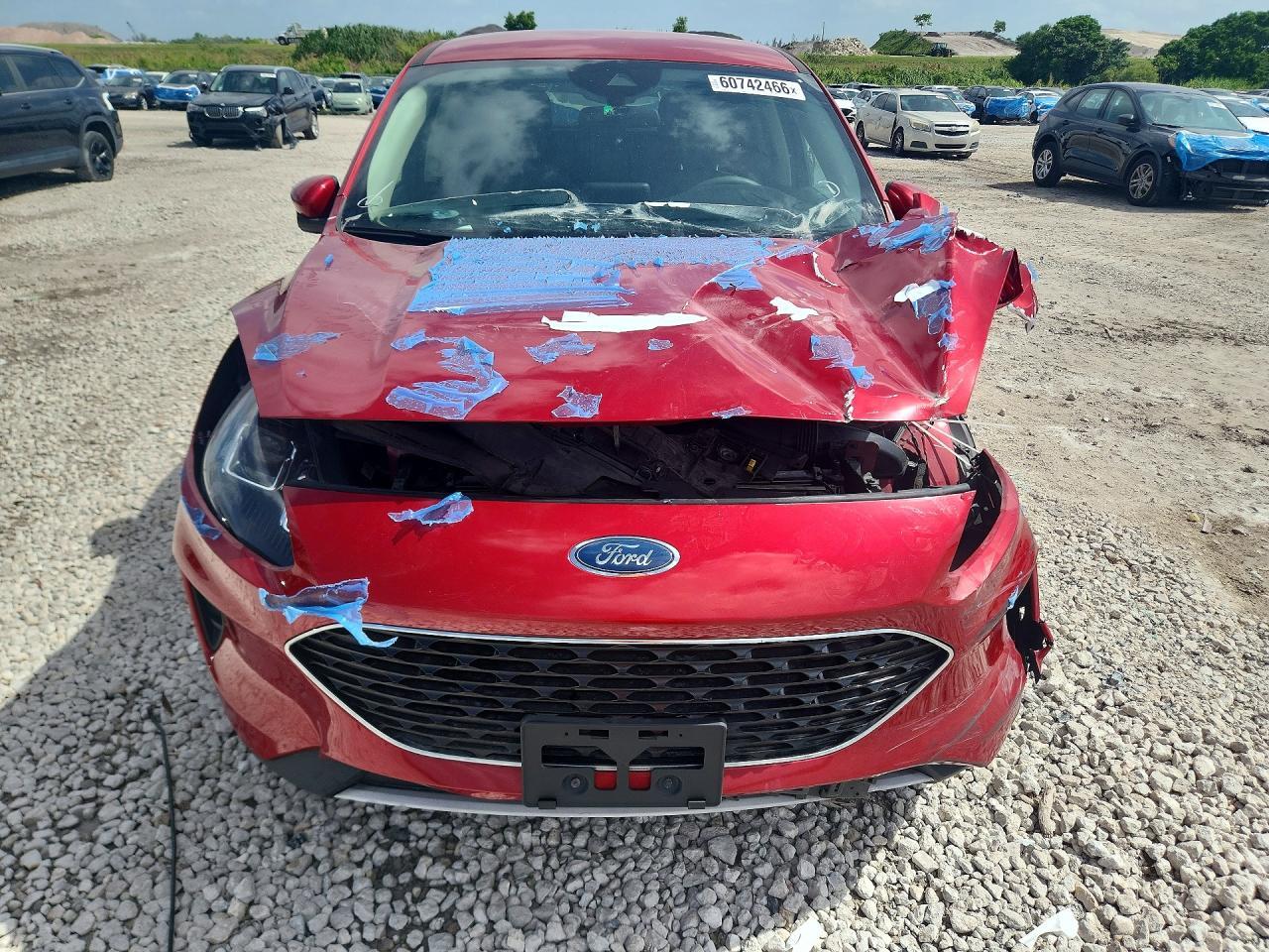2020 Ford Escape Se - Фото 5