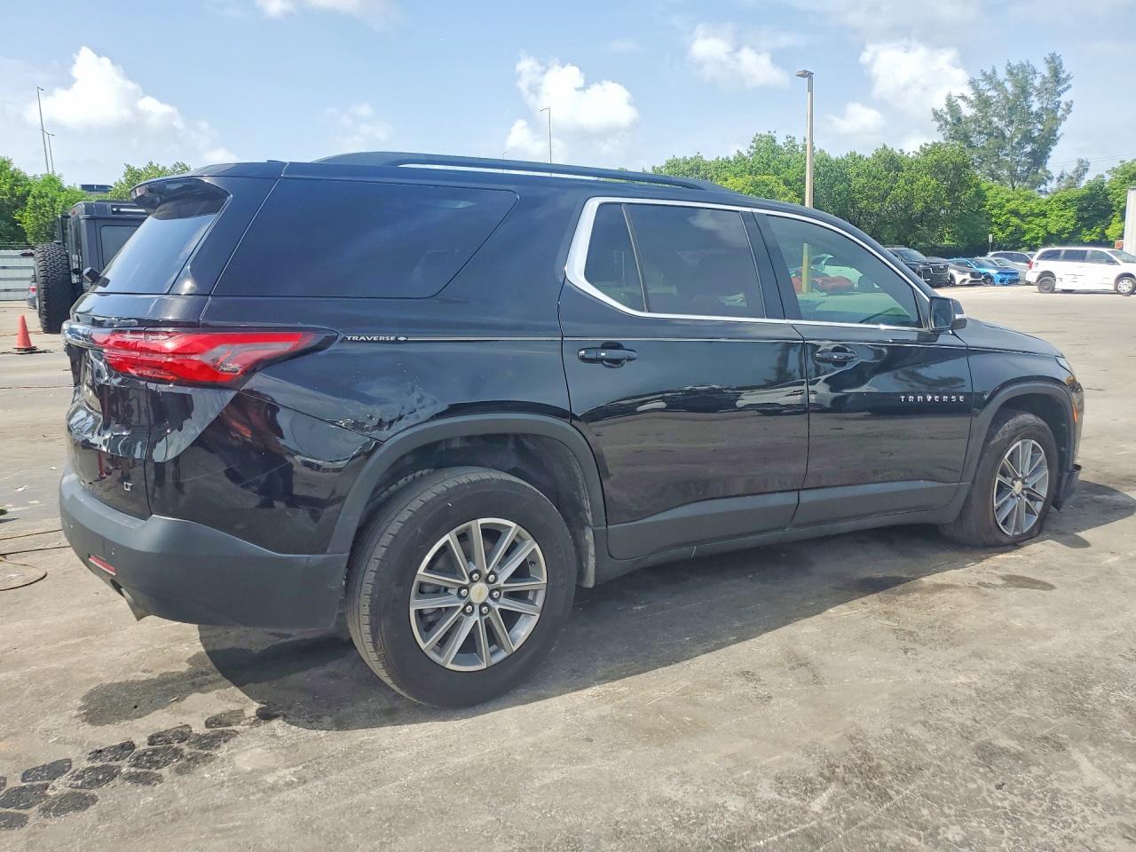 2022 Chevrolet Traverse Lt - Фото 3