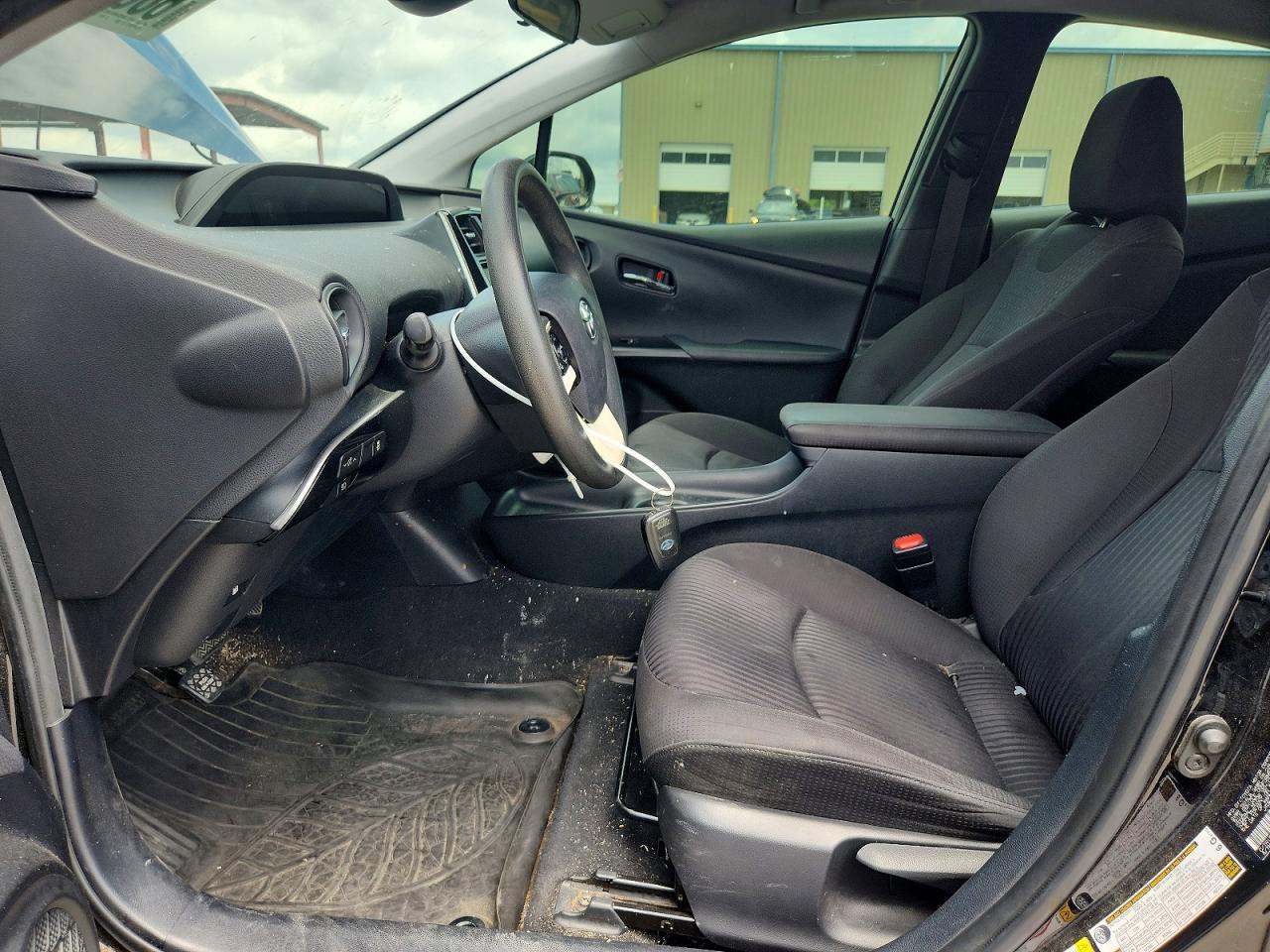 2017 Toyota Prius Two Eco - Фото 7