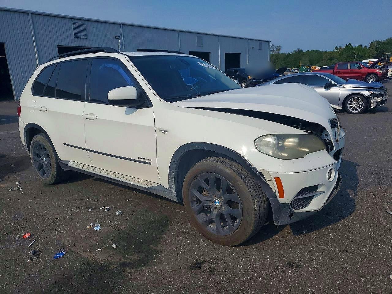 2012 BMW X5 xDrive35I - Image 4