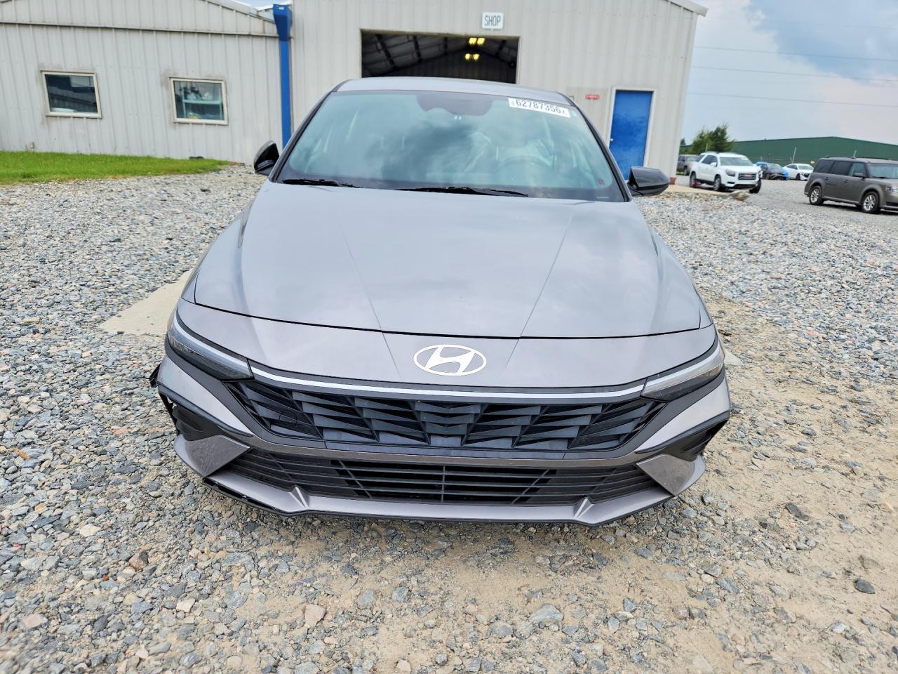 2025 Hyundai Elantra Sel Sport - Фото 5