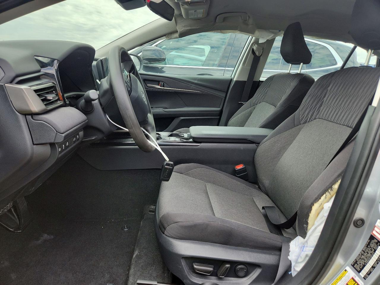 2026 Toyota Camry Le - Image 7