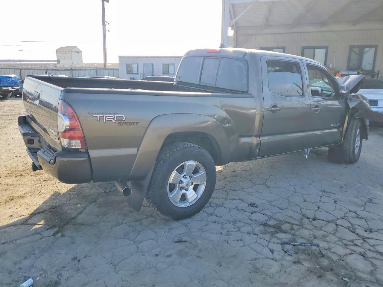 2013 Toyota Tacoma Double Cab Prerunner Long Bed - Фото 3
