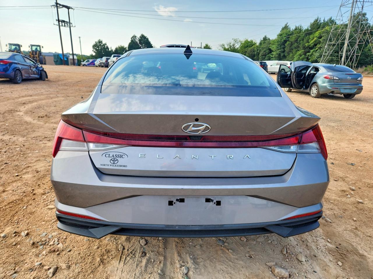 2022 Hyundai Elantra Sel - Фото 6