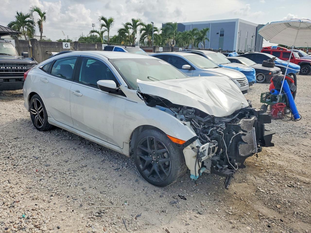 2020 Honda Civic Sport - Фото 4