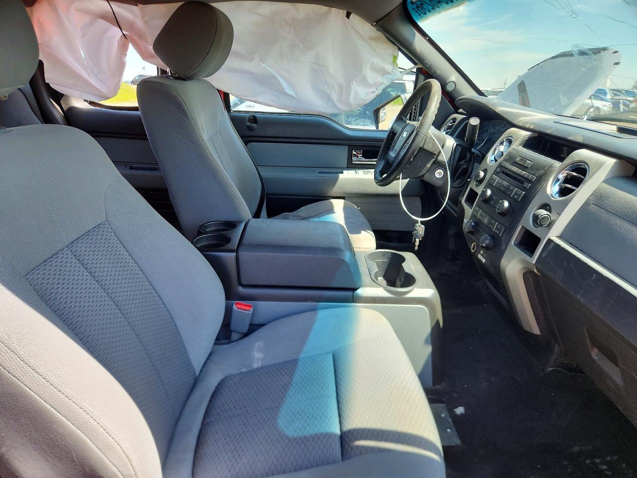 2012 Ford F150 Super Cab - Фото 7