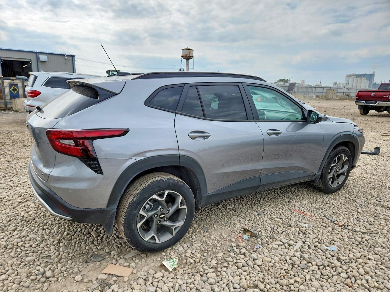 2025 Chevrolet Trax 1Lt - Image 3