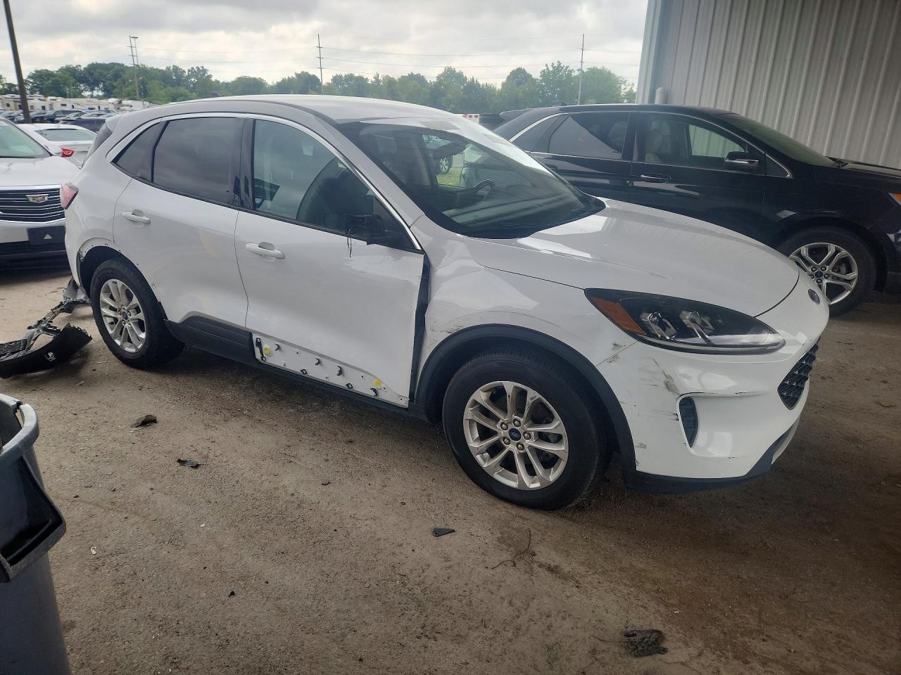 2021 Ford Escape Se - Image 4
